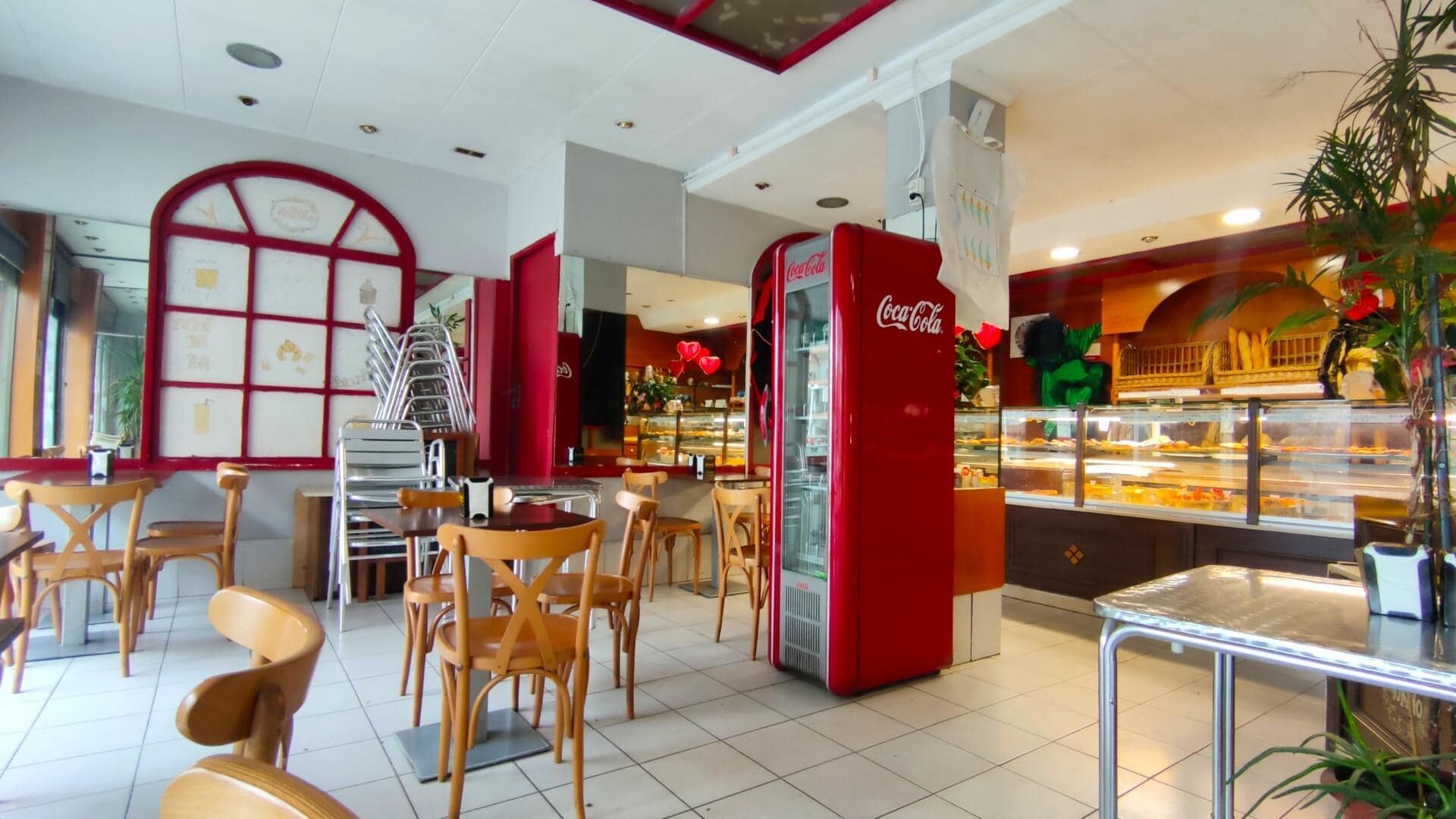 Retail in Rubí, Barcelona for lease Interior Photo- Image 1 of 14