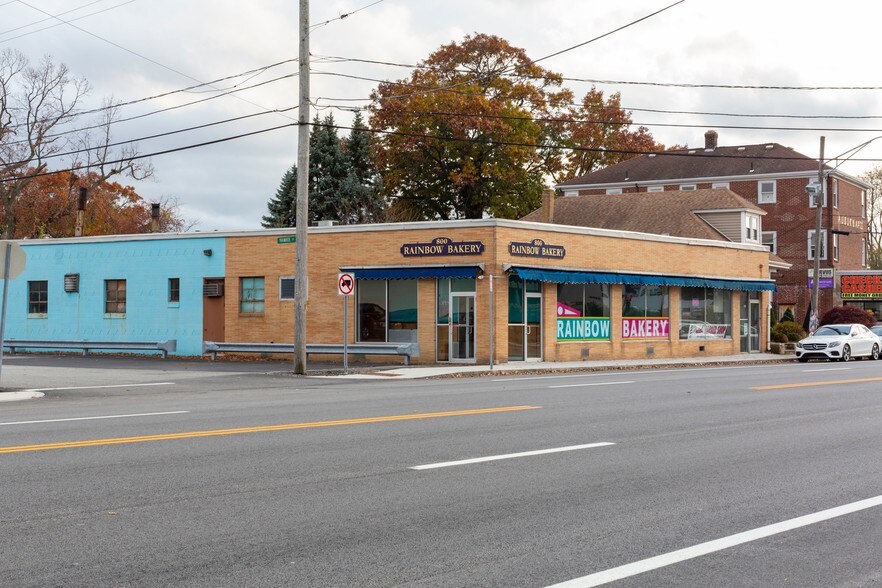 800-804 Reservoir Ave, Cranston, RI for sale - Building Photo - Image 1 of 1