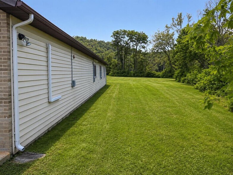 153 S Chenango Street Ext, Greene, NY à vendre - Photo du bâtiment - Image 2 de 8