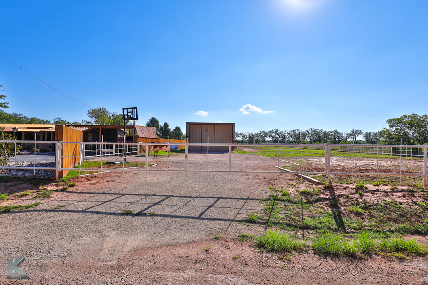 4065 Sharon Rd, Abilene, TX à vendre - Photo du bâtiment - Image 2 de 21