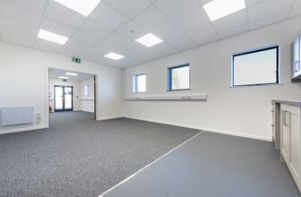 Heron Road, Exeter à louer Photo intérieure- Image 2 de 53