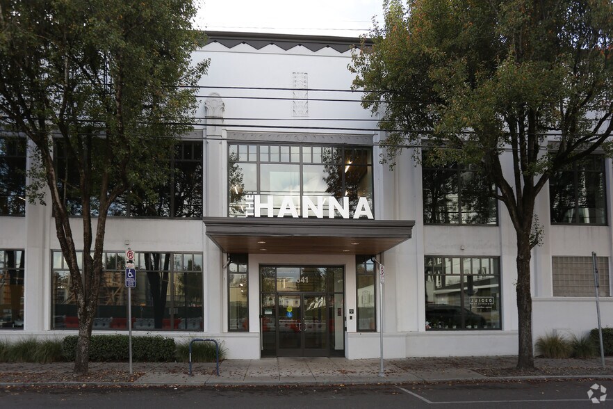 541 NE 20th Ave, Portland, OR à louer - Photo du bâtiment - Image 1 de 9