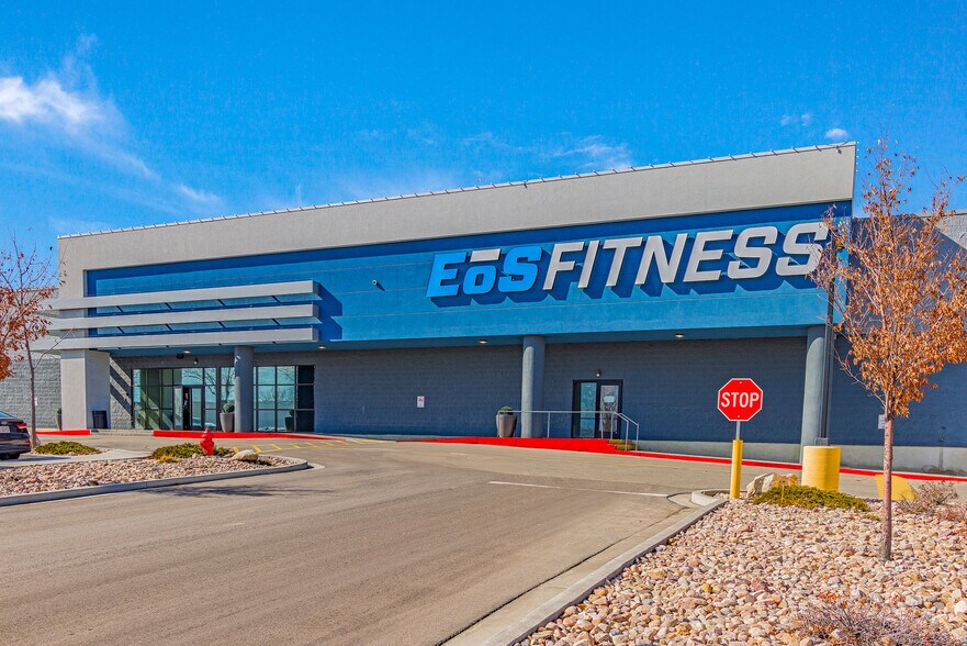 5524-5556 S Redwood Rd, Taylorsville, UT à louer - Photo du bâtiment - Image 3 de 8