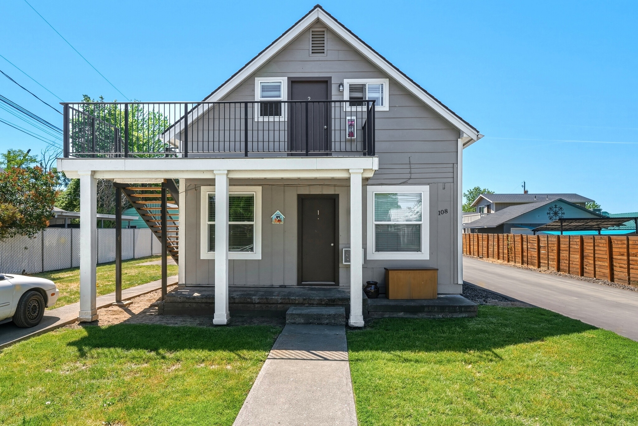 108 SE 6th St, College Place, WA à vendre Photo du bâtiment- Image 1 de 13