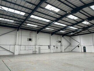 More details for Old Brighton Rd, Lowfield Heath - Industrial for Lease