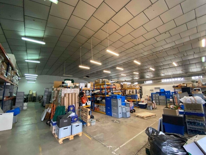 Industrial in Alcobendas, Madrid for lease - Building Photo - Image 2 of 11