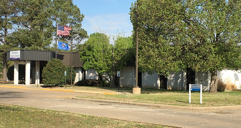 2111 Denver Harner Dr, Miami, OK for sale Building Photo- Image 1 of 1