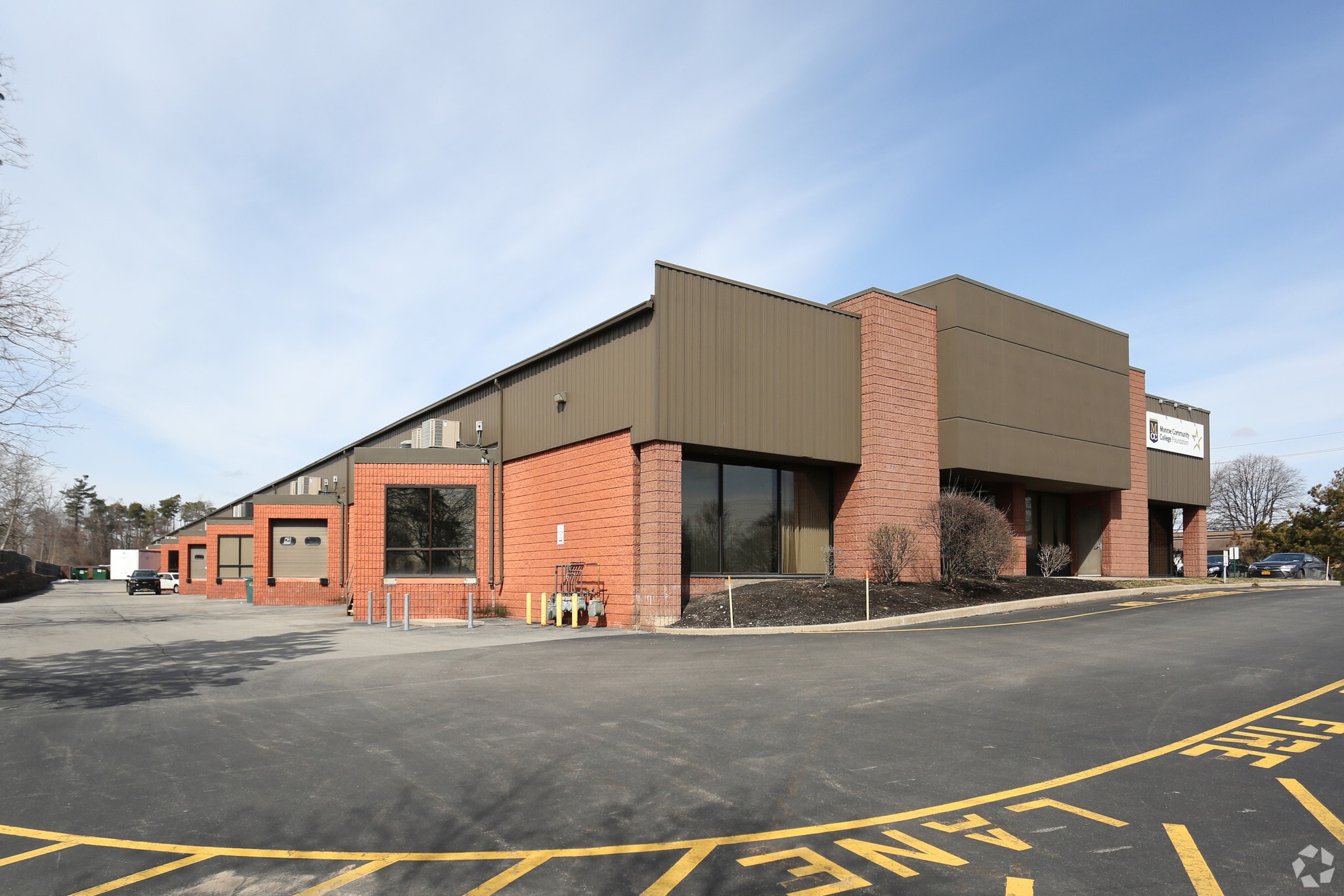 1057 E Henrietta Rd, Brighton, NY for lease Primary Photo- Image 1 of 19