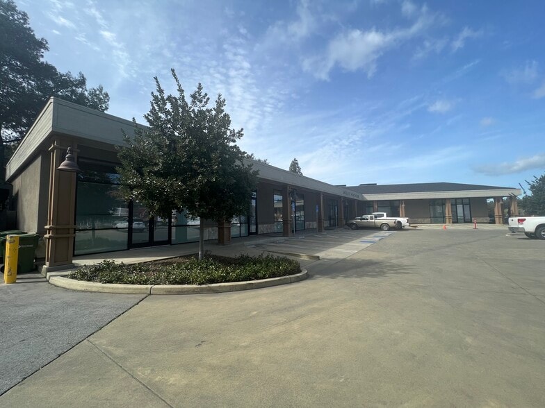 53 Los Gatos Saratoga Rd, Los Gatos, CA for lease - Building Photo - Image 2 of 3