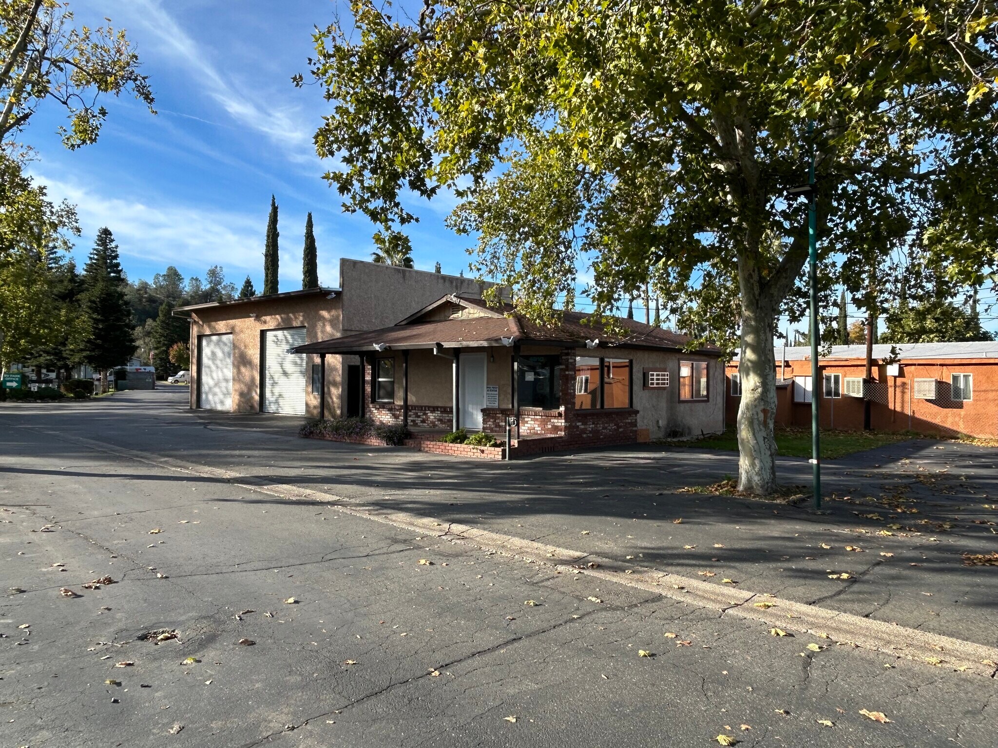 4810 Westside Rd, Redding, CA for lease Building Photo- Image 1 of 19