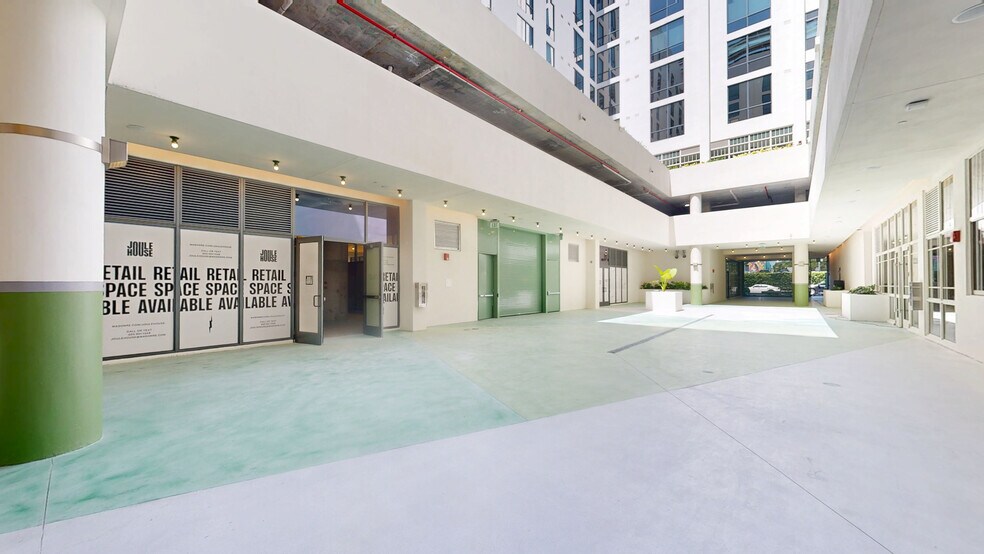 2200 NW 1st Ave, Miami, FL à louer - Numérisation 3D de Matterport - Image 3 de 16