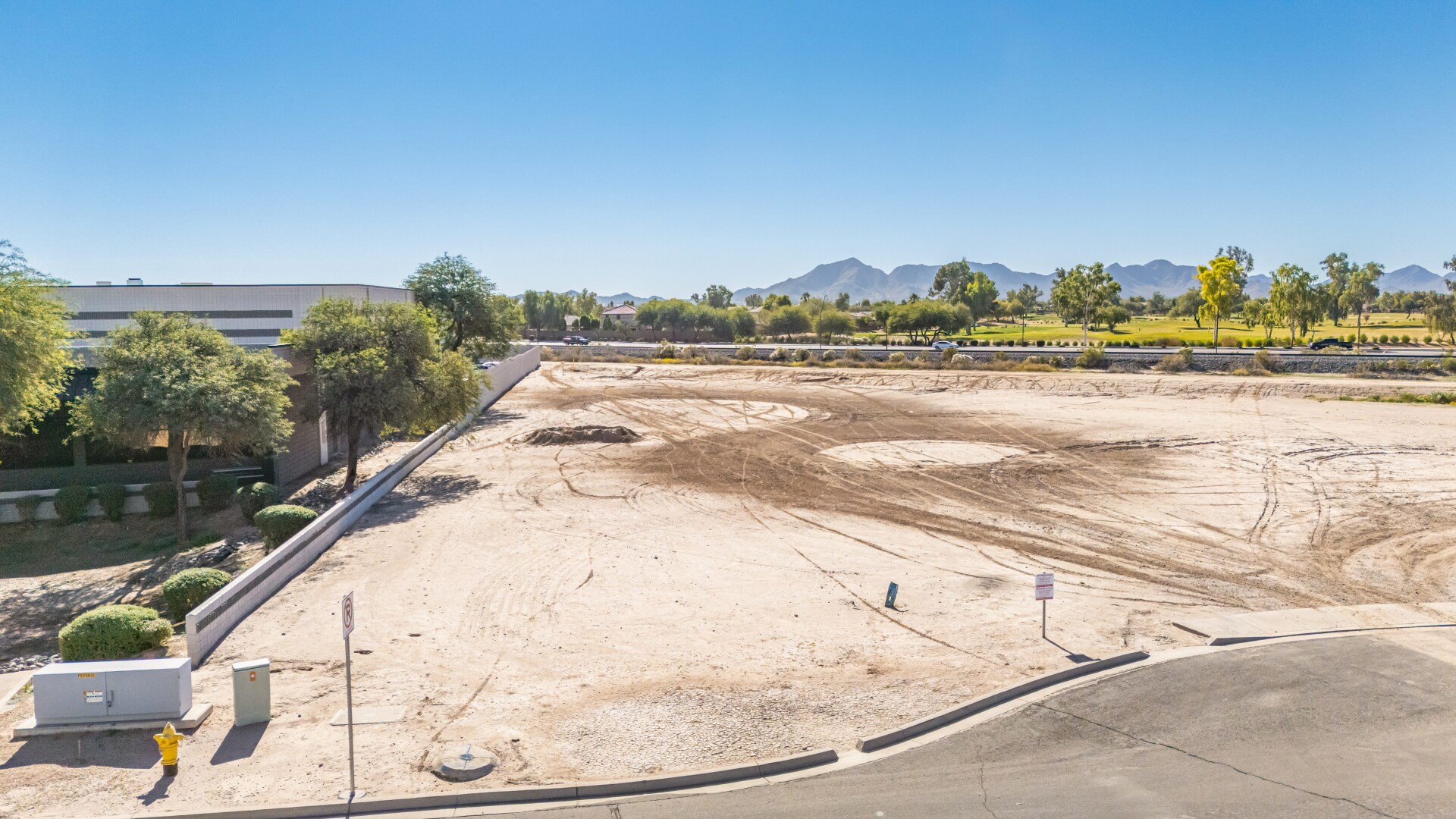 21755 E McCowan Ln, Queen Creek, AZ à vendre Photo principale- Image 1 de 16