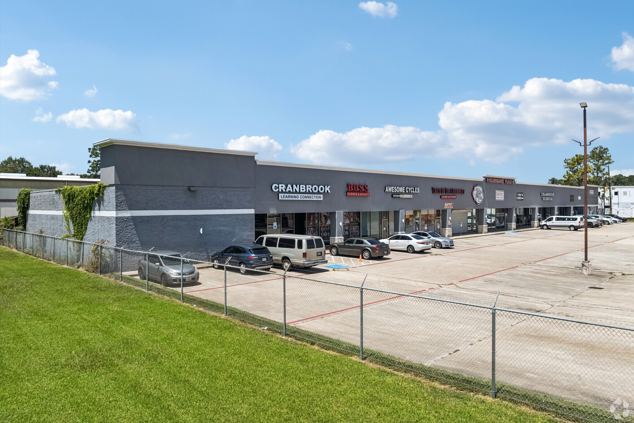 13331 Kuykendahl Rd, Houston, TX à louer Photo du bâtiment- Image 1 de 10