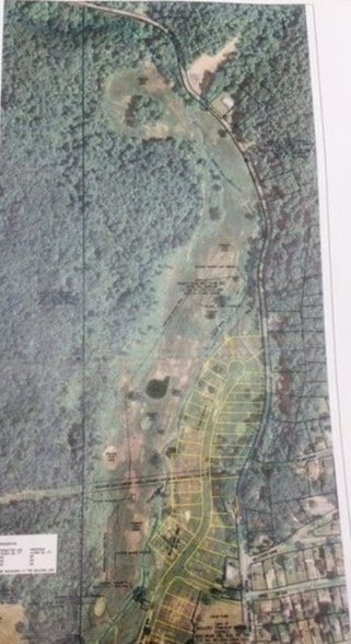 955 Pine Grove Rd, Industry, PA à vendre - Photo du bâtiment - Image 2 de 3