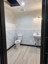 13327 SE Misty Dr, Happy Valley, OR for lease Interior Photo- Image 2 of 5