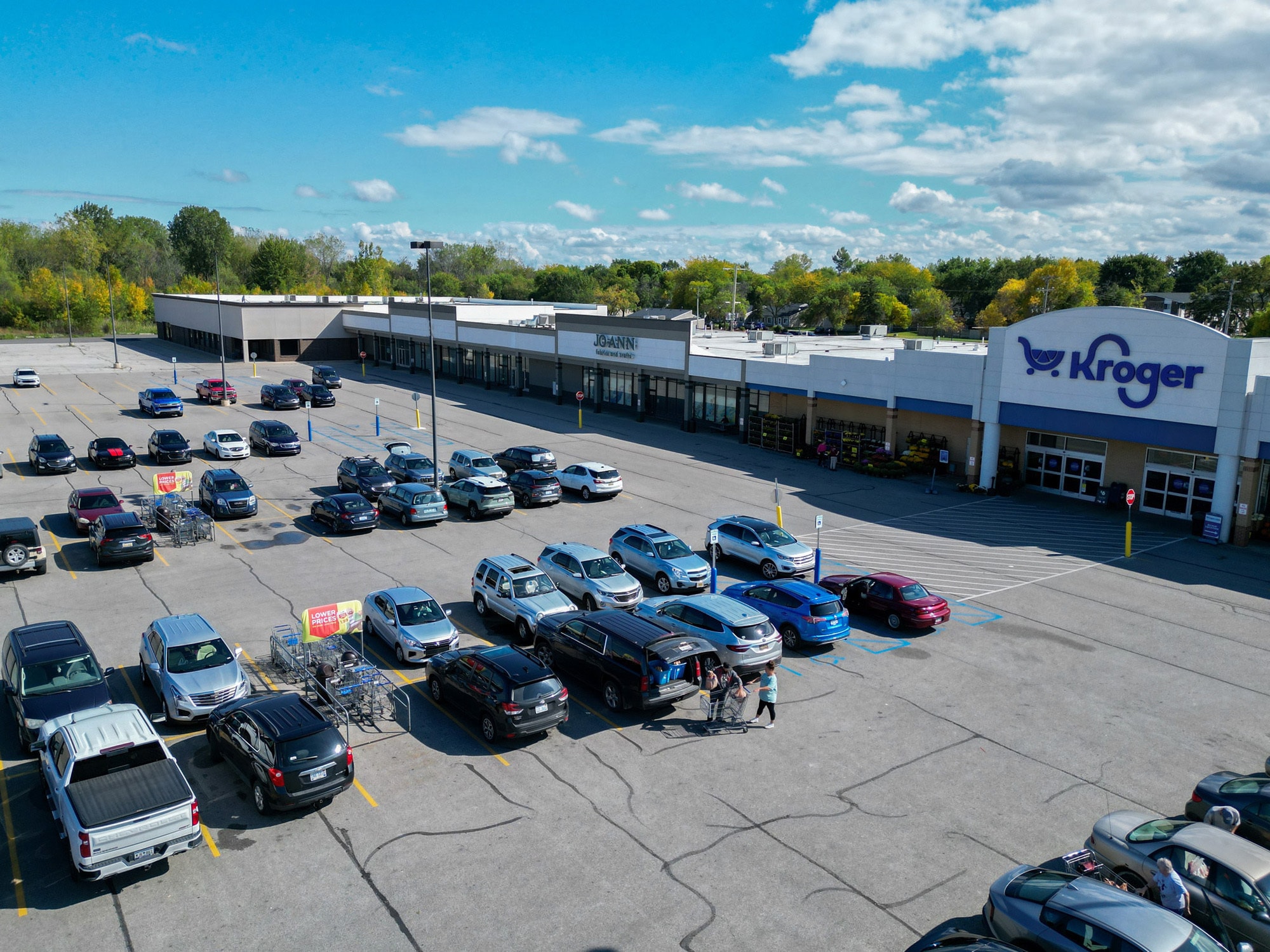 2906-2992 Center Ave, Essexville, MI for lease Primary Photo- Image 1 of 15