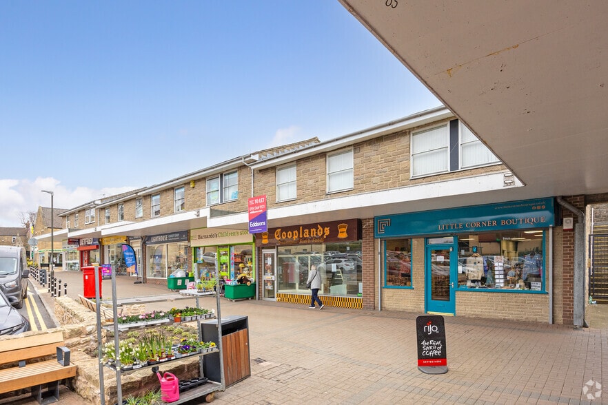 Dronfield Civic Centre, Dronfield for lease - Building Photo - Image 1 of 3