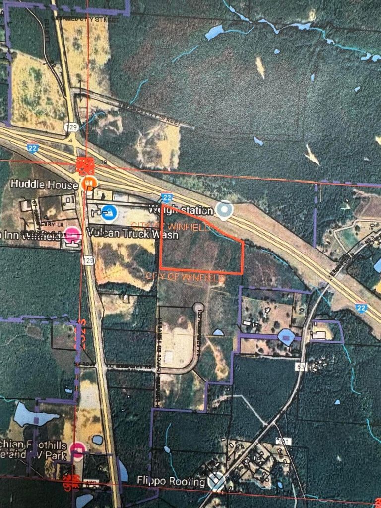 I-22 Exit 30, Winfield, AL for sale Building Photo- Image 1 of 8