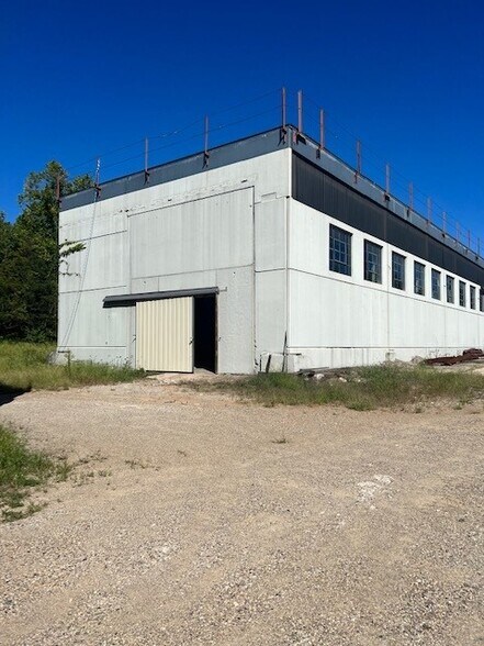 2417 Waterford Rd, Marietta, OH for lease - Building Photo - Image 1 of 1