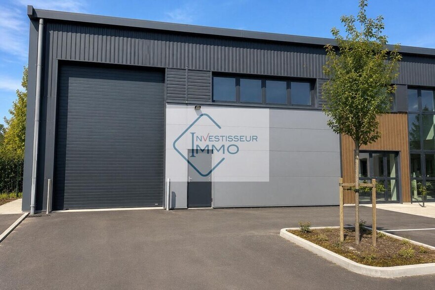 Flex in Melun for sale - Building Photo - Image 1 of 4
