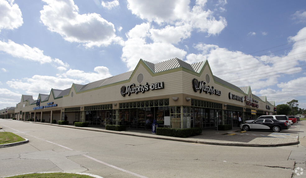 11410-11430 East Fwy, Houston, TX for lease - Primary Photo - Image 1 of 9