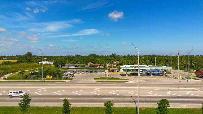 More details for 27200 SW 177th Ave, Homestead, FL - Retail for Sale
