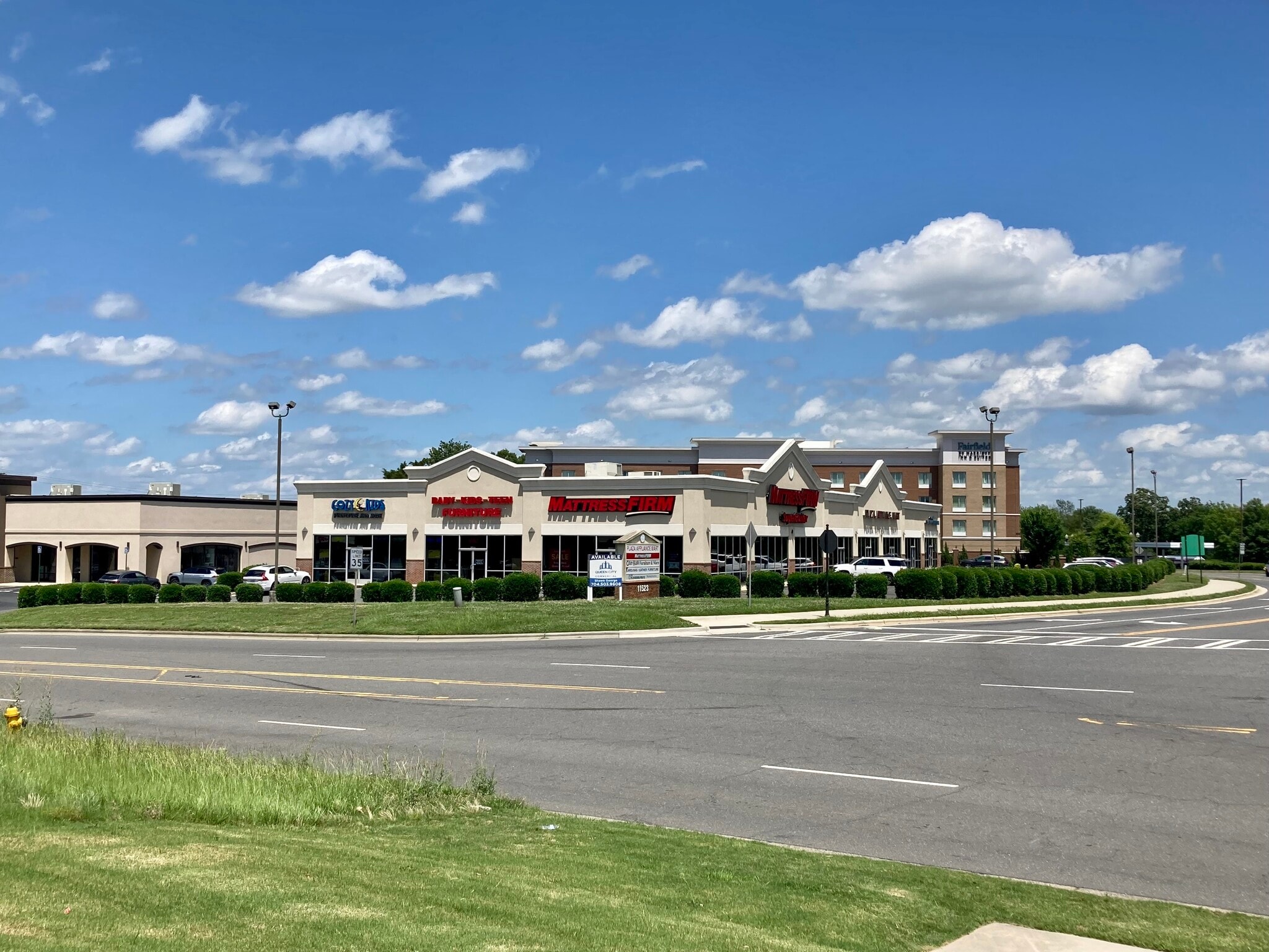 11523 Carolina Place Pky, Pineville, NC for sale Building Photo- Image 1 of 8