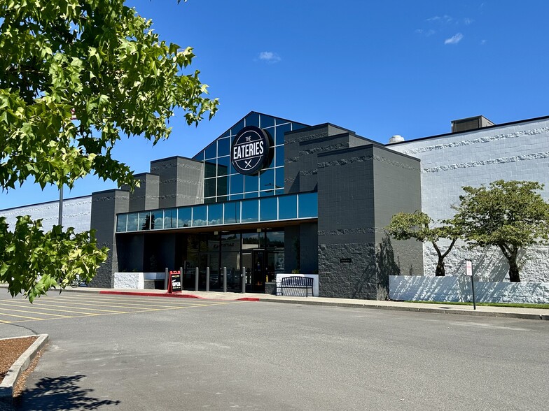 351 Three Rivers Dr, Kelso, WA for lease - Building Photo - Image 2 of 24