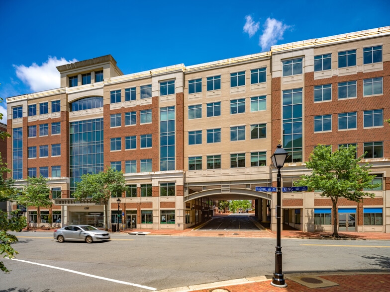 1737 King St, Alexandria, VA for lease - Building Photo - Image 3 of 4