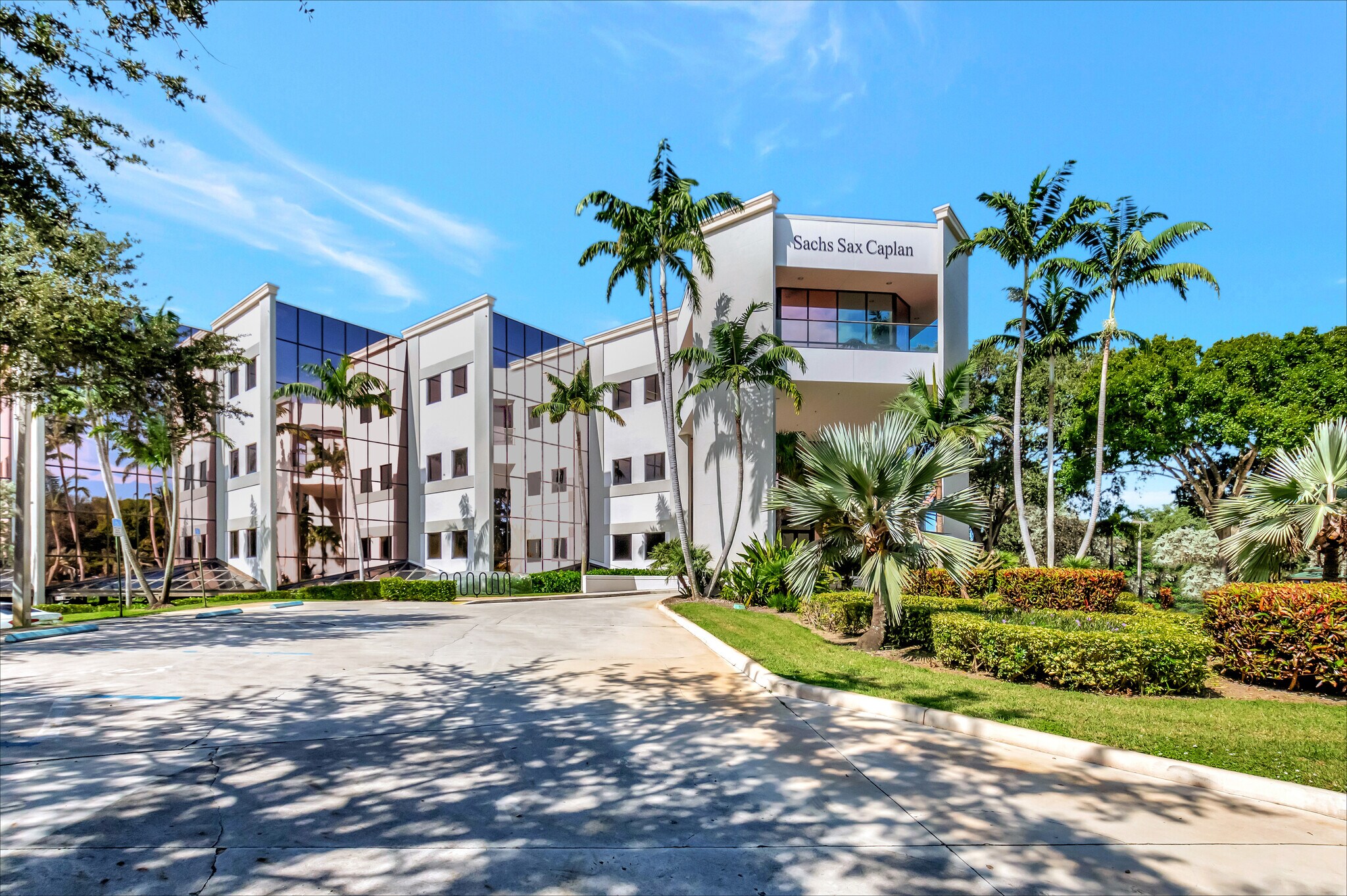 6111 Broken Sound Pky NW, Boca Raton, FL à louer Photo principale- Image 1 de 10