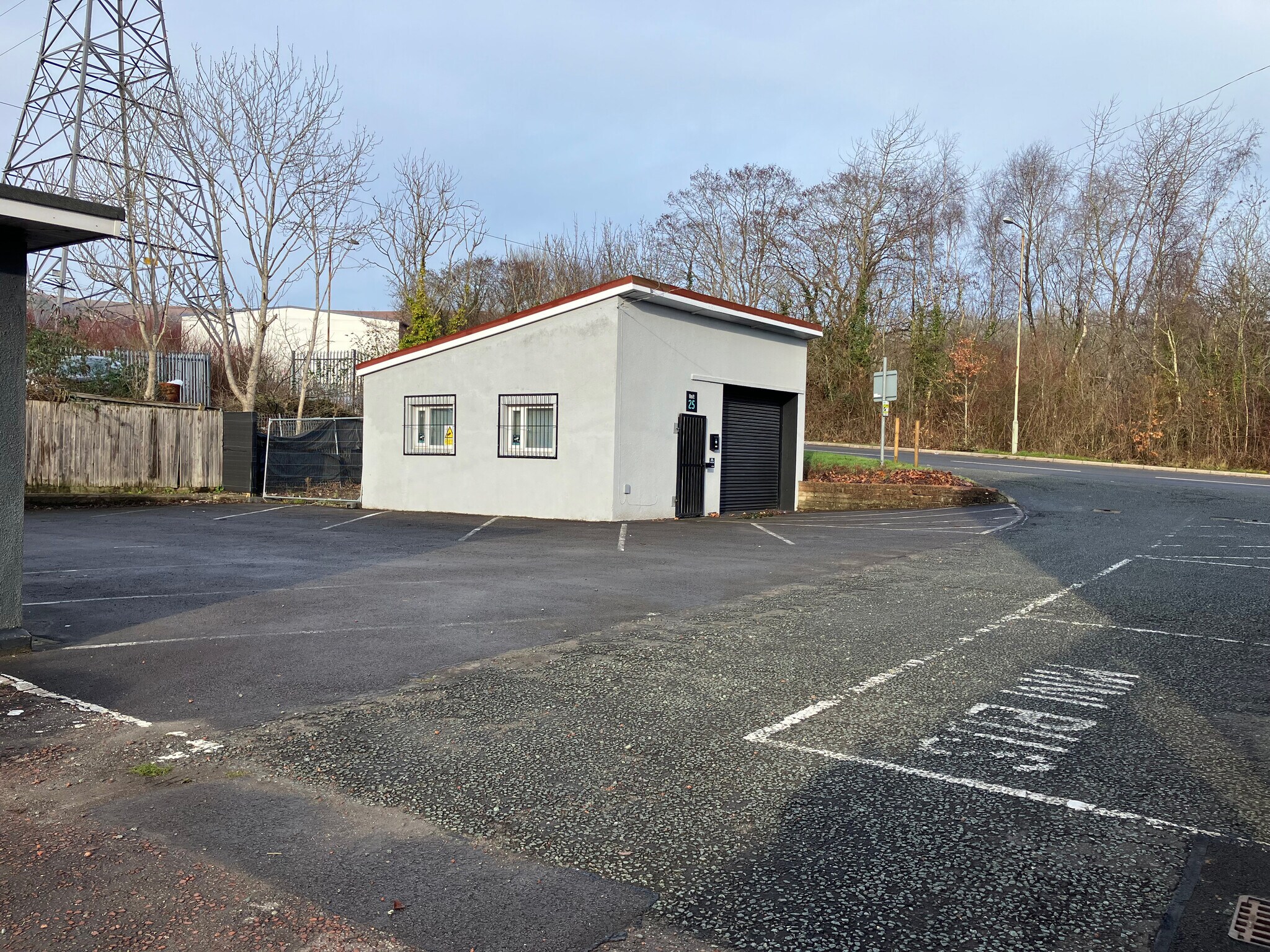 25 Springvale Industrial Estate, Cwmbran à louer Photo principale- Image 1 de 4