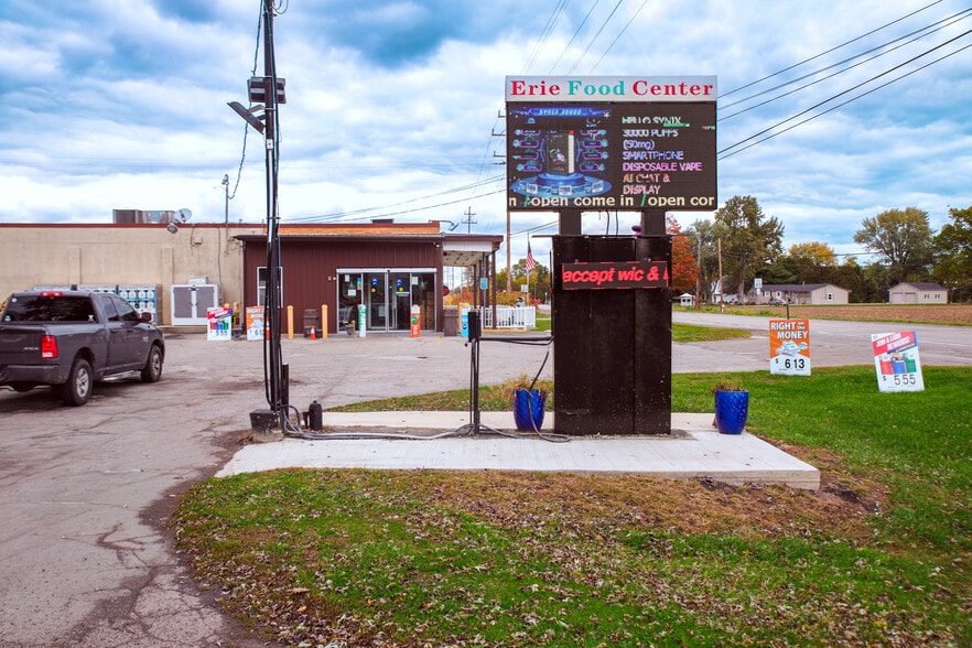9875 S Dixie Hwy, Erie, MI for sale - Building Photo - Image 1 of 64