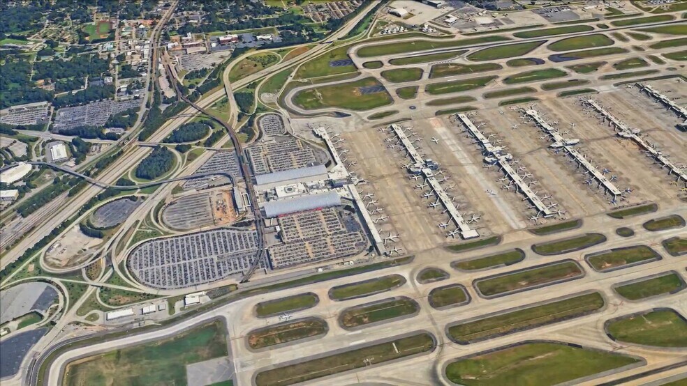 4652 Jonesboro Rd, Forest Park, GA à louer - Vidéo sur l’inscription commerciale - Image 2 de 6