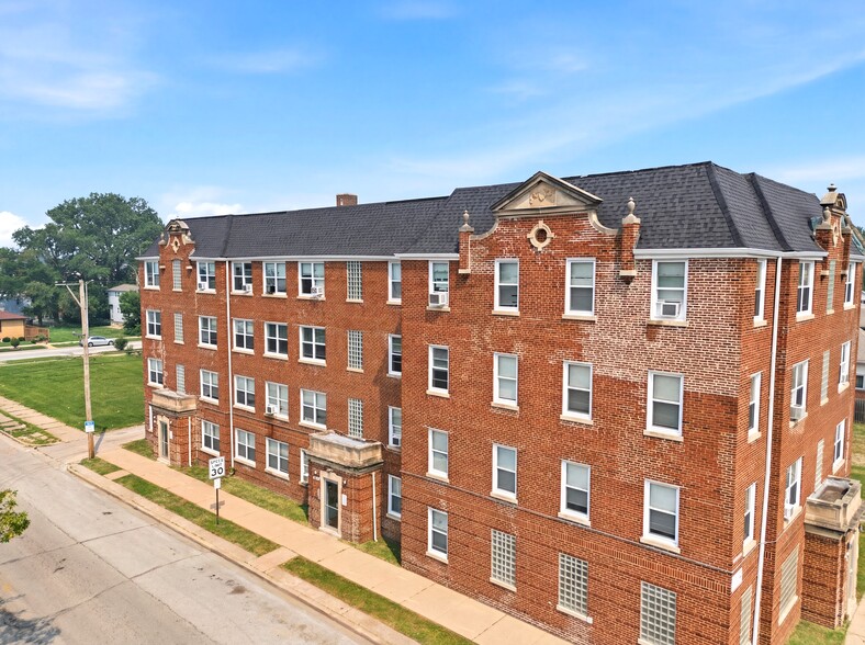 102 Memorial Dr, Calumet City, IL for sale - Building Photo - Image 1 of 8