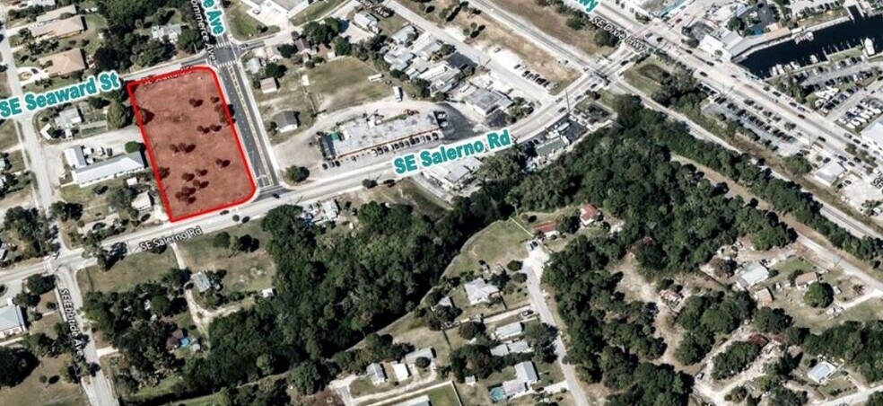 4878 SE Commerce Ave, Stuart, FL à vendre - Photo du bâtiment - Image 3 de 17