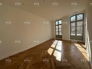 Office in Aix-en-Provence for lease Interior Photo- Image 2 of 6