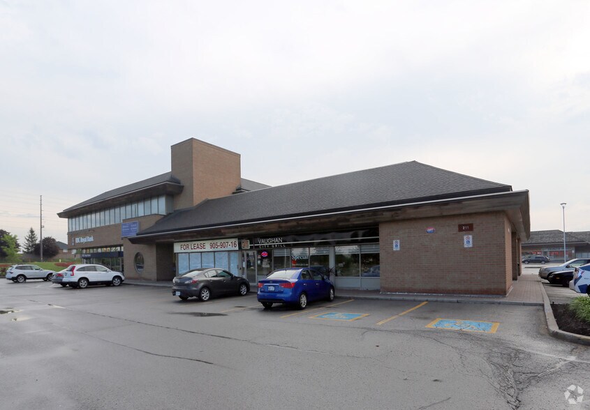 205-211 Marycroft Ave, Vaughan, ON à louer - Photo du bâtiment - Image 2 de 4