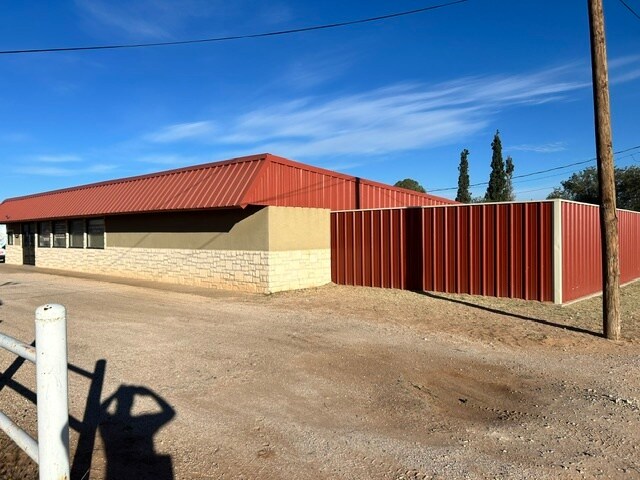 501 E Broadway St, Andrews, TX à vendre Photo du bâtiment- Image 1 de 11