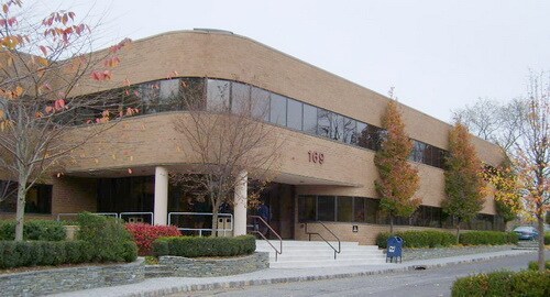 169 Ramapo Valley Rd, Oakland, NJ à louer Photo du bâtiment- Image 1 de 12