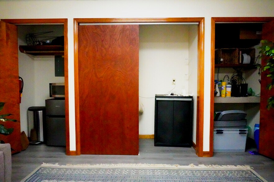 304 Federal Rd, Brookfield, CT à louer - Photo du bâtiment - Image 3 de 7