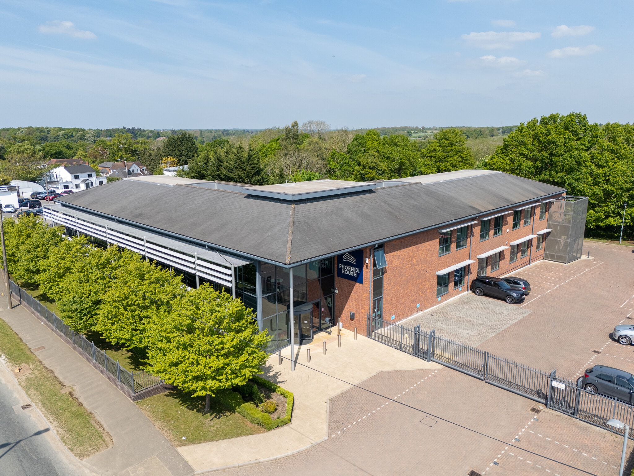 Oxford Rd, Gerrards Cross for lease Building Photo- Image 1 of 9