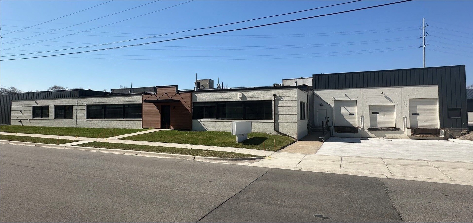 3155 Bermuda St, Ferndale, MI à louer Photo principale- Image 1 de 5