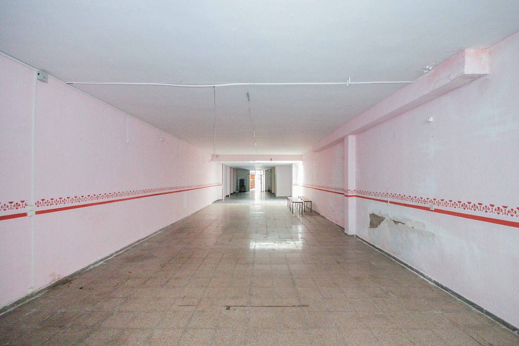 Santa Coloma de Gramenet, BAR 08922 -  -  - Photo intérieure - Image 1 of 1