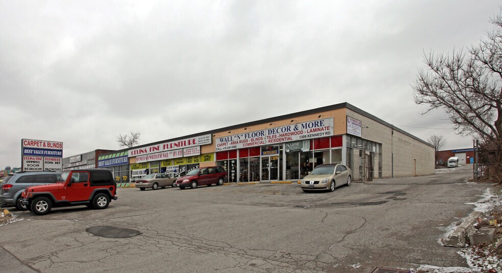1309 Kennedy Rd, Toronto, ON à vendre - Photo du bâtiment - Image 3 de 3
