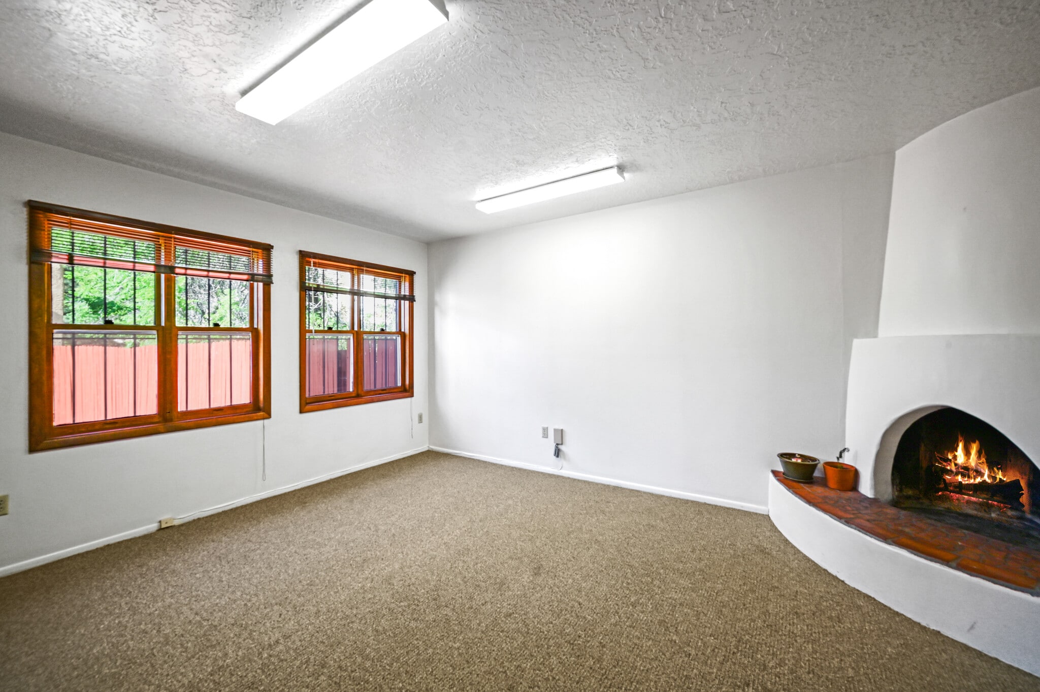 1464 S Saint Francis Dr, Santa Fe, NM à vendre Photo du bâtiment- Image 1 de 17
