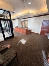 814 Pancheri Dr, Idaho Falls, ID for lease Lobby- Image 1 of 10