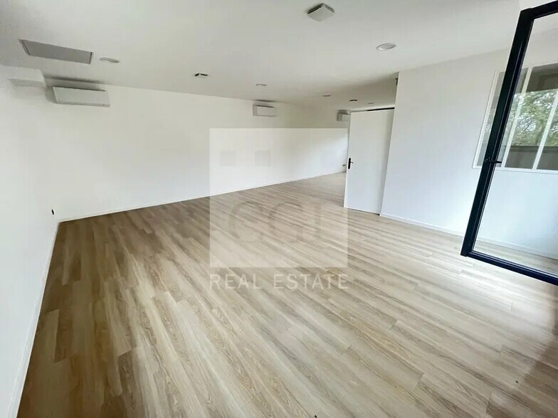 Bureau dans Sainte-Foy-lès-Lyon à vendre - Photo intérieure - Image 3 de 11