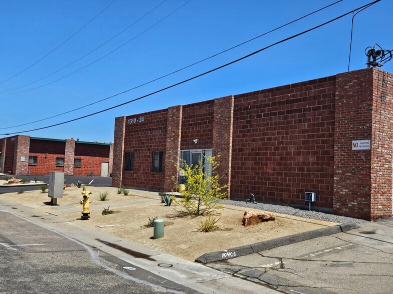 1310-1344 Industrial Ave, Escondido, CA à louer - Photo du bâtiment - Image 2 de 5