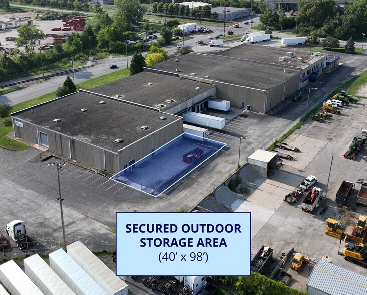 3835 E 21st St, Indianapolis, IN à louer - Photo du bâtiment - Image 2 de 4