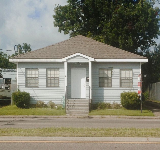 6444 Jefferson Hwy, New Orleans, LA à vendre - Photo principale - Image 1 de 1